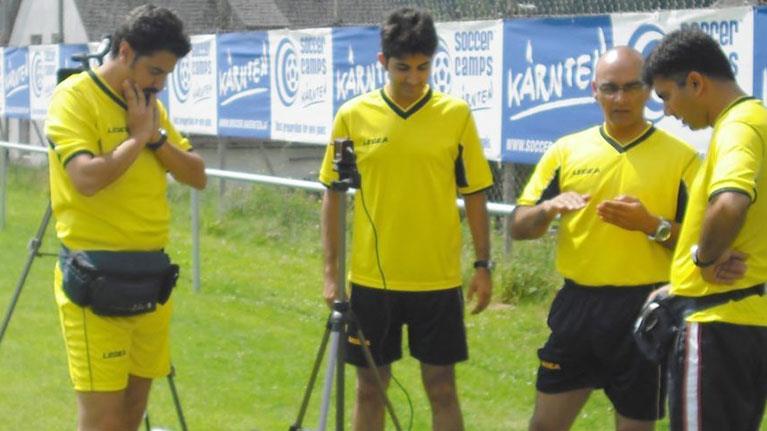 SIAMAK AZADI MET NATIONALE ELFTAL IRAN (OOSTENRIJK 2010)